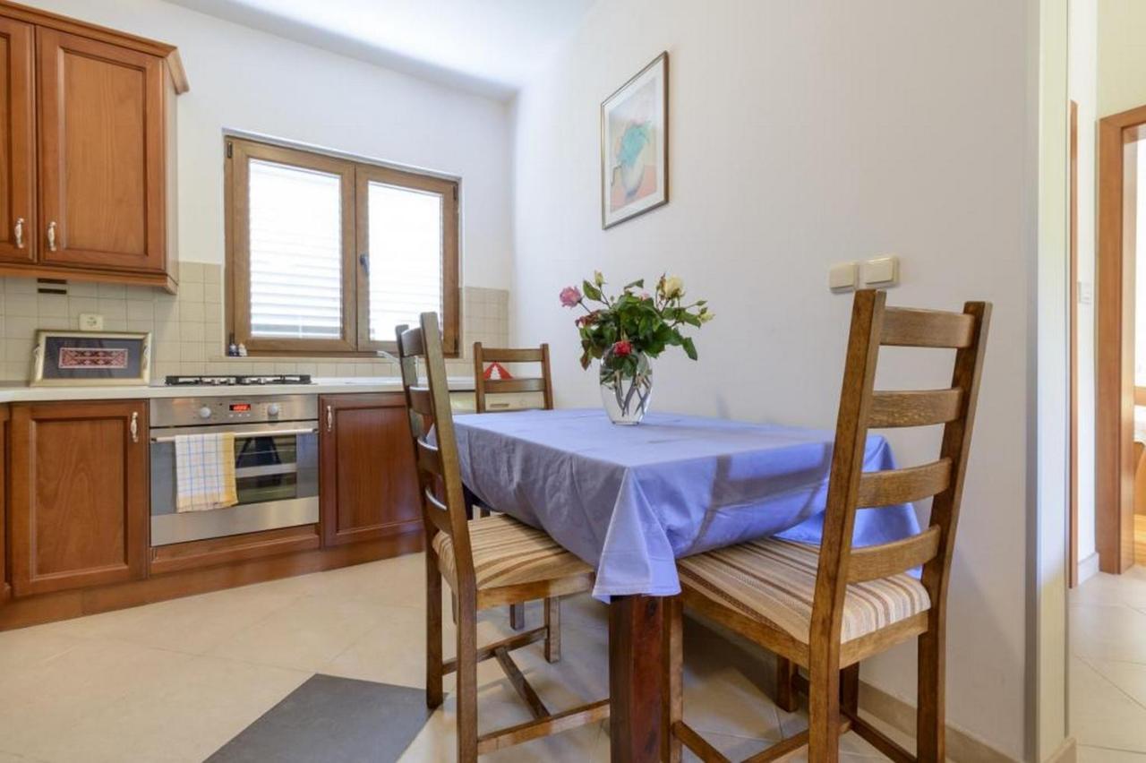 Apartment Petar Vitaljina Esterno foto